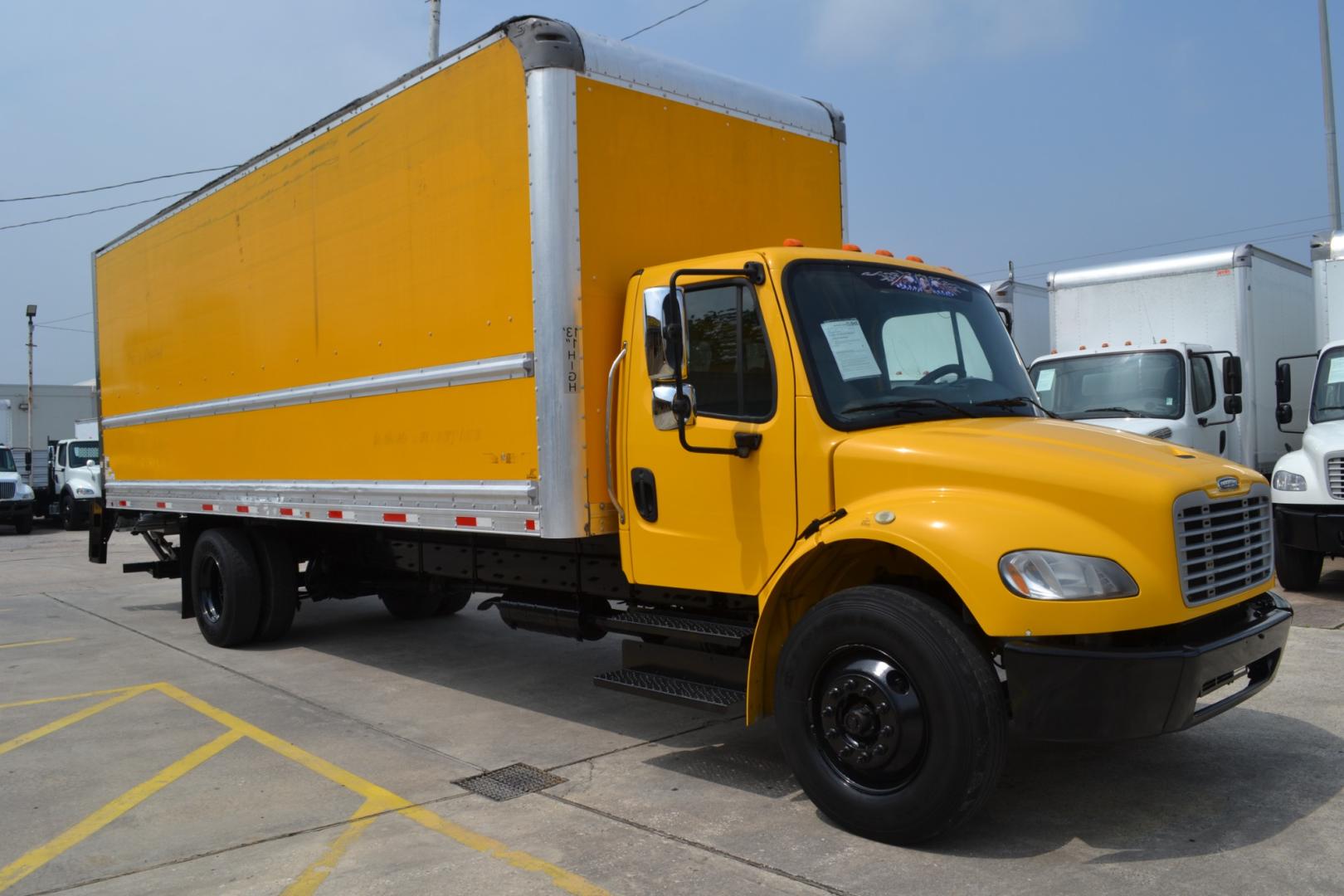 2017 YELLOW /BLACK FREIGHTLINER M2-106 with an CUMMINS ISB 6.7L 220HP engine, ALLISON 2200RDS AUTOMATIC transmission, located at 9172 North Fwy, Houston, TX, 77037, (713) 910-6868, 29.887470, -95.411903 - Photo#2